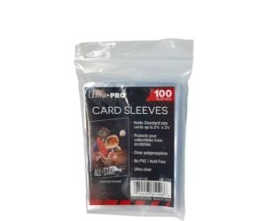 Ultra Pro card sleeves, pakje van 100 doorzichtige sleeves in verpakking, vooraanzicht